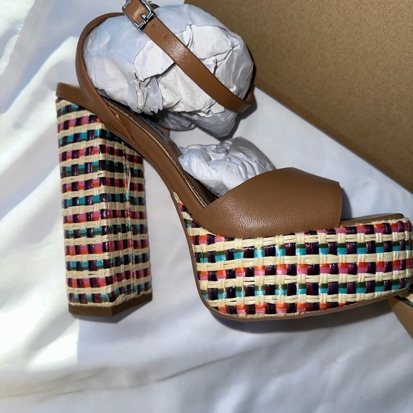 Steve MADDEN MULTI COLORED PLATFORM BLOCK HEELS - Picture 2 of 7